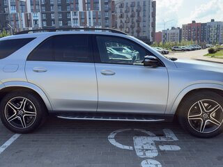 2022 Mercedes-Benz GLE 450 II (V167), серебристый, 6800000 рублей, вид 4