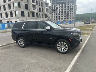 2022 Chevrolet Tahoe V, чёрный, 7500000 рублей, вид 3