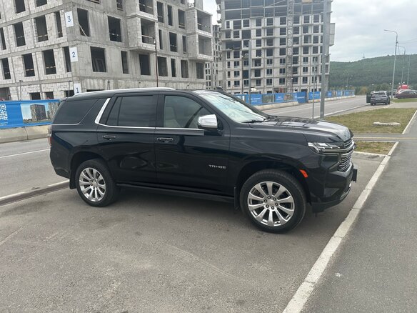 2022 Chevrolet Tahoe V, чёрный, 7500000 рублей - вид 2