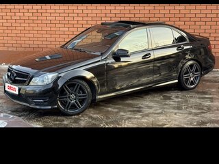 2012 Mercedes-Benz C-Класс 180 III (W204) Рестайлинг, чёрный, 1400000 рублей, вид 2