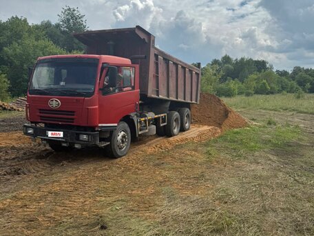 2007 FAW J5 CA3252/3253, красный, 950000 рублей, вид 2