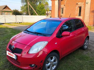 2006 Toyota Yaris Multimode II, красный, 380000 рублей, вид 1