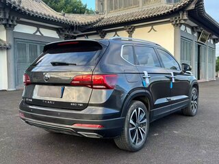 2022 Volkswagen Tharu I, чёрный, 1850003 рублей, вид 3