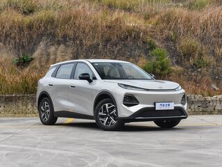 2026 Changan Qiyuan Q05 51.9 kWh II, серебристый, 2160007 рублей, вид 3