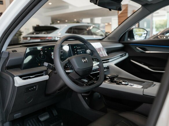 2025 Changan CS75 Plus III, белый, 4224900 рублей - вид 23