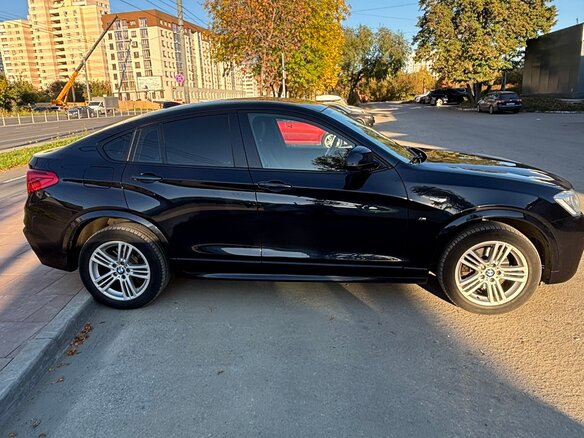 2015 BMW X4 20i I (F26), чёрный, 2240000 рублей - вид 2