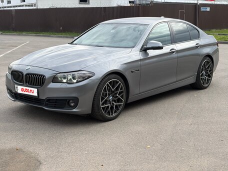 2016 BMW 5 серии 520i VI (F10/F11/F07) Рестайлинг, серый, вид 2