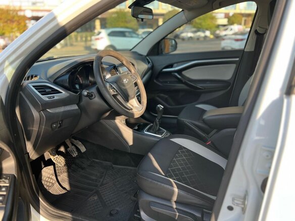 2020 Lada (ВАЗ) Vesta SW Cross I, белый, 1058000 рублей - вид 8