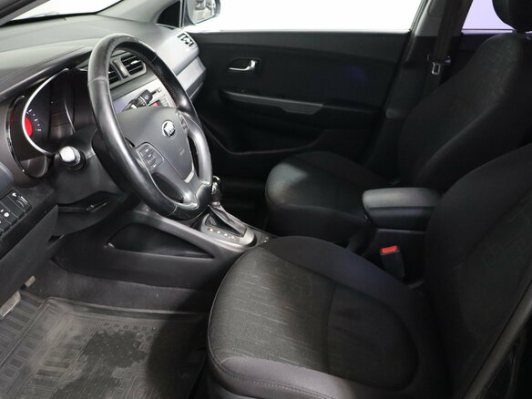 2015 Kia Rio III Рестайлинг, чёрный, 829000 рублей - вид 6