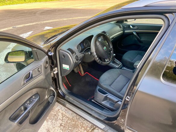 2008 Skoda Octavia II (A5), чёрный, 750000 рублей - вид 6