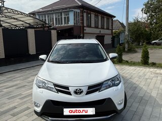 2013 Toyota RAV4 IV (XA40), белый, 2250000 рублей, вид 3