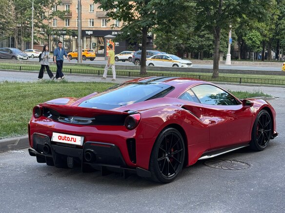 2019 Ferrari 488 Pista, красный, 58000000 рублей - вид 6
