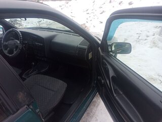 1995 Volkswagen Passat B4, зелёный, 200000 рублей, вид 5