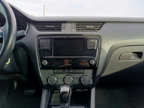 2017 Skoda Octavia III (A7) Рестайлинг, коричневый, 1349000 рублей - вид 14