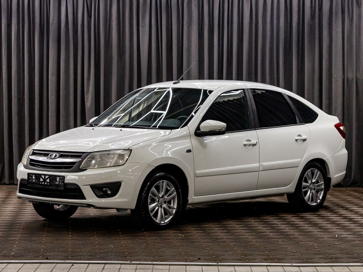 Открыть фотографии: Lada (ВАЗ) Granta I