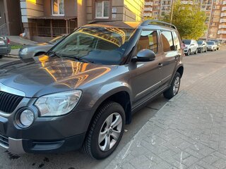 2013 Skoda Yeti I, серый, 650000 рублей, вид 3