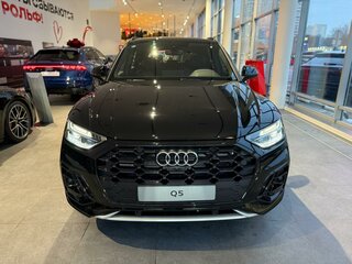 2025 Audi Q5 L 45 TFSI II (FY) Рестайлинг, чёрный, 6300000 рублей, вид 2