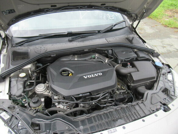 2013 Volvo V60 I, серый, 1225000 рублей - вид 9