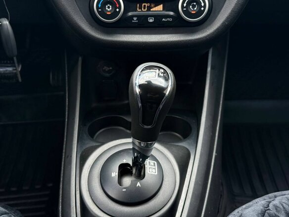 2019 Lada (ВАЗ) Vesta Cross I, серый, 810000 рублей - вид 20