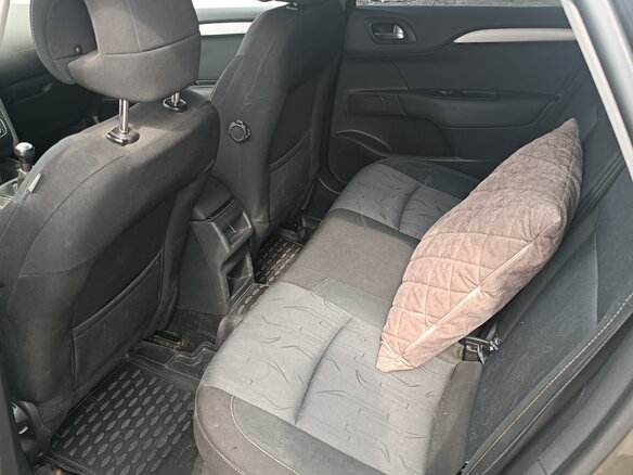 2011 Citroen C4 II, коричневый - вид 10
