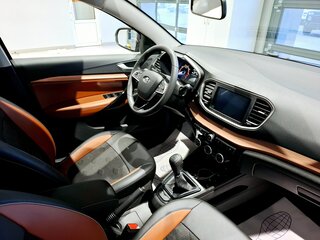 2026 Lada (ВАЗ) Vesta SW Cross I Рестайлинг (NG), серый, 2076500 рублей, вид 4