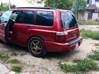 2001 Subaru Forester I Рестайлинг, красный, 410000 рублей, вид 4