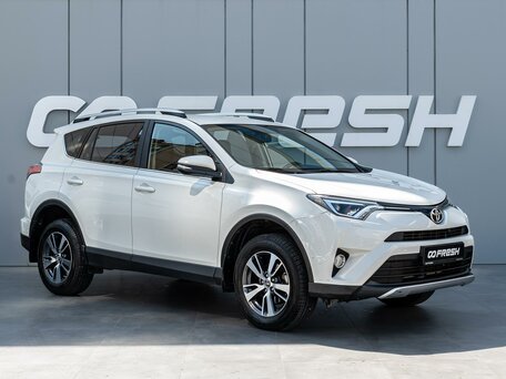 Toyota RAV4 IV (XA40) Рестайлинг