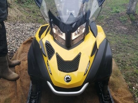 2016 BRP Ski-Doo Skandic 550, жёлтый, 900000 рублей, вид 3