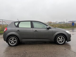 2010 Kia Ceed I Рестайлинг, серебристый, 540000 рублей, вид 2