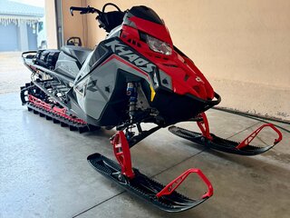 2025 Polaris 9R RMK Khaos Slash 155, красный, 2150000 рублей, вид 1