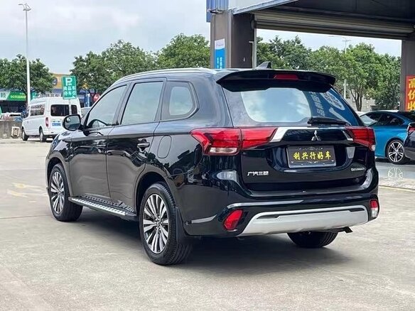 2021 Mitsubishi Outlander III Рестайлинг 3, синий - вид 5