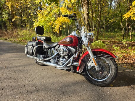 2013 Harley-Davidson Heritage, красный, 1100000 рублей, вид 3