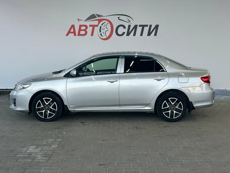2011 Toyota Corolla X (E140, E150) Рестайлинг, серебристый, 990000 рублей, вид 5