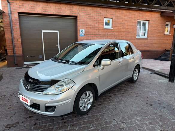 2008 Nissan Tiida I, серебристый, 730000 рублей - вид 3