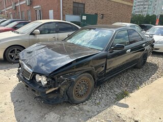 2000 Nissan Laurel VIII (C35), чёрный, 800000 рублей, вид 2