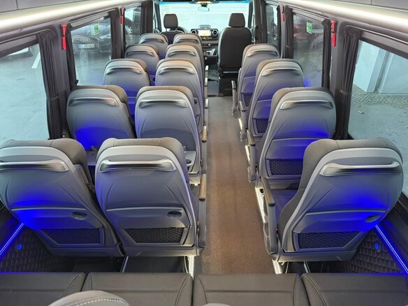 2026 Mercedes-Benz Sprinter, белый - вид 32