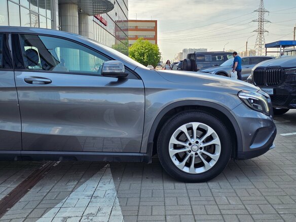 2016 Mercedes-Benz GLA 250 I (X156), серый, 2250000 рублей - вид 7