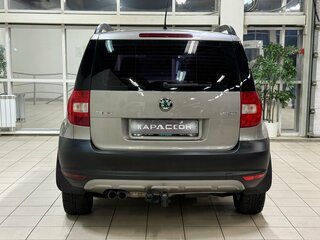 2010 Skoda Yeti I, серый, 870000 рублей, вид 4