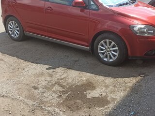 2008 Volkswagen Golf Plus I, красный, 550000 рублей, вид 5