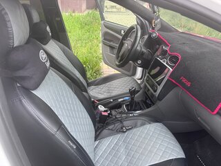 2010 Ford Focus II Рестайлинг, белый, 450000 рублей, вид 3