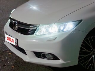 2012 Honda Civic IX, белый, 1300000 рублей, вид 2
