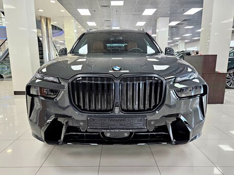 2026 BMW X7 40d I (G07) Рестайлинг, серый, 17650000 рублей, вид 2