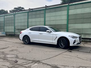 2019 Genesis G70 I, белый, 2200000 рублей, вид 4