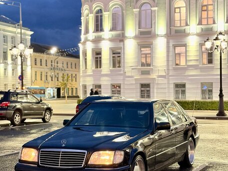1994 Mercedes-Benz S-Класс 320 Long 5-speed III (W140), чёрный, 1450000 рублей, вид 1