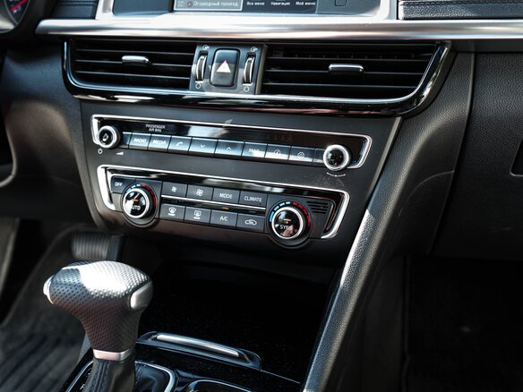 2018 Kia Optima IV, белый, 1700000 рублей - вид 24