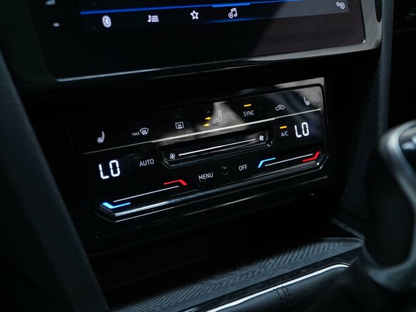 2021 Volkswagen Passat B8 Рестайлинг, серый, 3449999 рублей - вид 18
