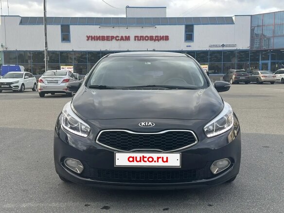 2013 Kia Ceed II, чёрный, 980000 рублей - вид 1