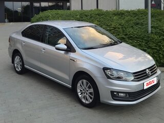 2019 Volkswagen Polo V Рестайлинг, серебристый, 1449000 рублей, вид 3