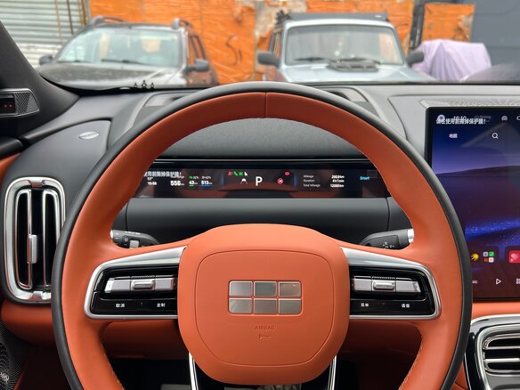 2025 Geely Galaxy M9 210, чёрный - вид 36