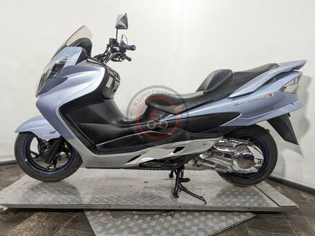 2008 Suzuki Burgman (SkyWave) 250, серый, 219000 рублей, вид 2